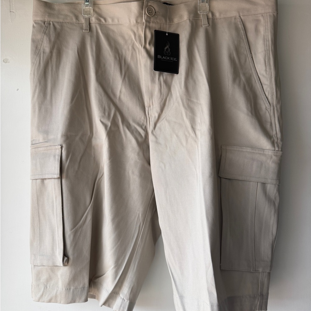 Men's Beige Cargo Shorts